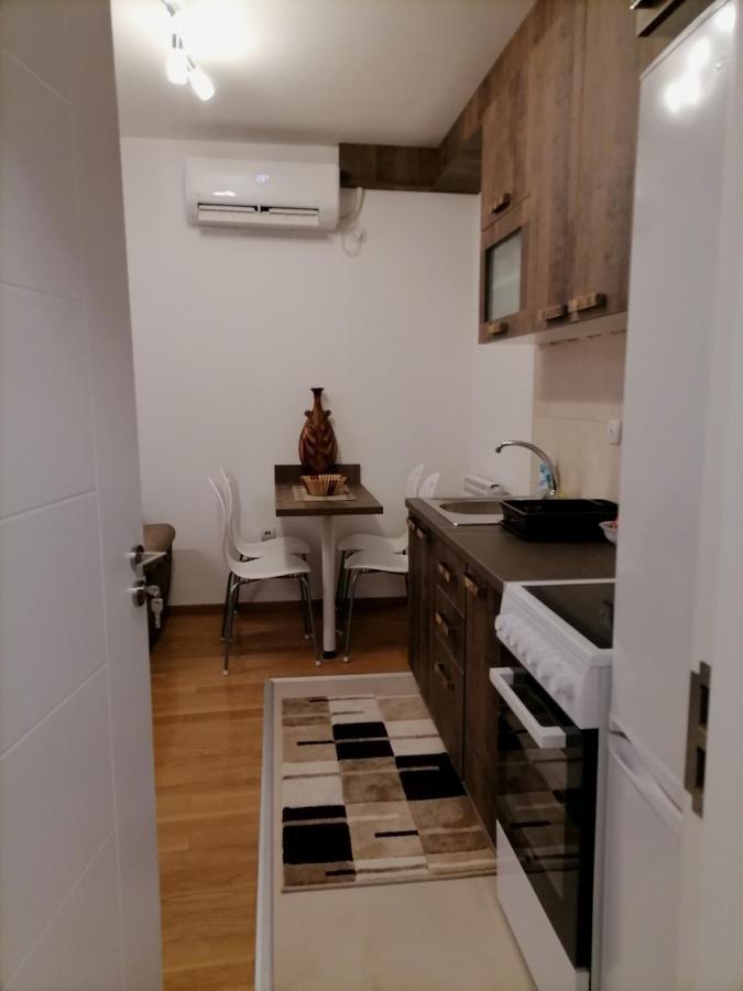 Apartman Ana Ni Extérieur photo