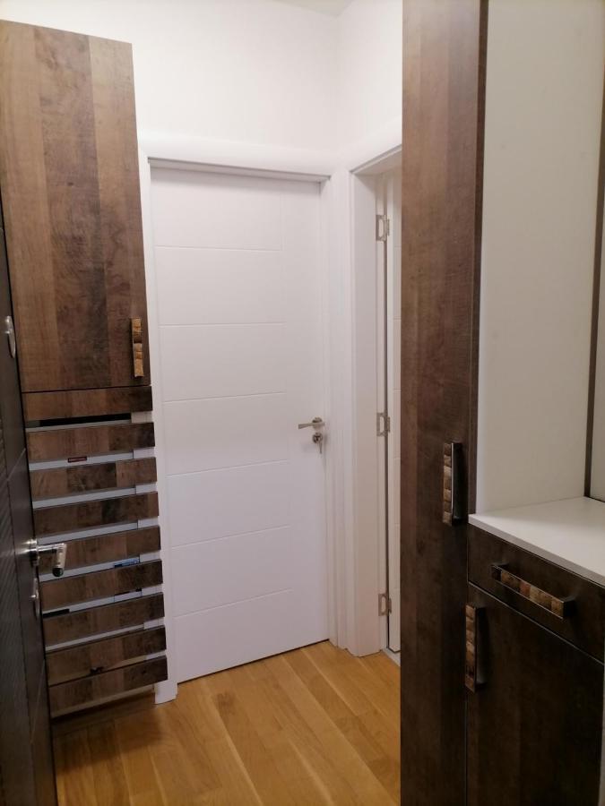 Apartman Ana Ni Extérieur photo